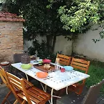 Charmante Maison De Avec Jardin Quartier Prebendes