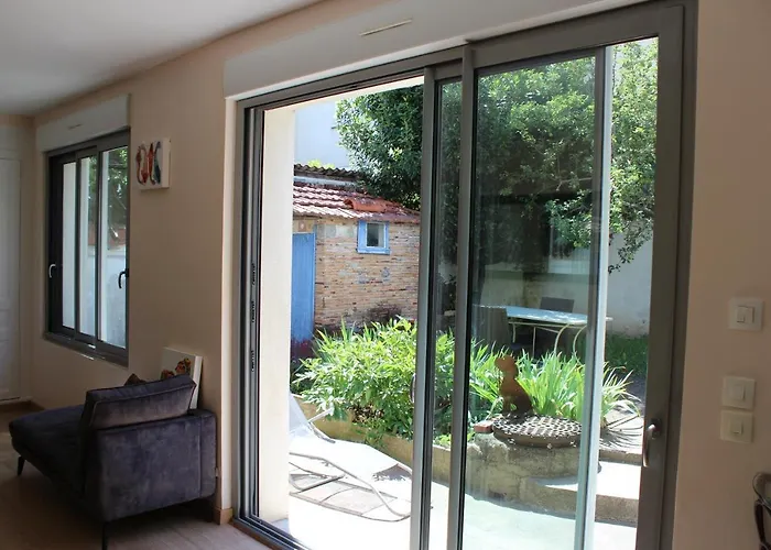 Апартаменты Charmante Maison De Avec Jardin Quartier Prebendes Тур