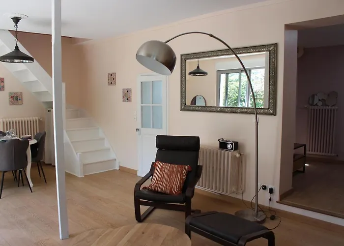 Charmante Maison De Avec Jardin Quartier Prebendes Апартаменты