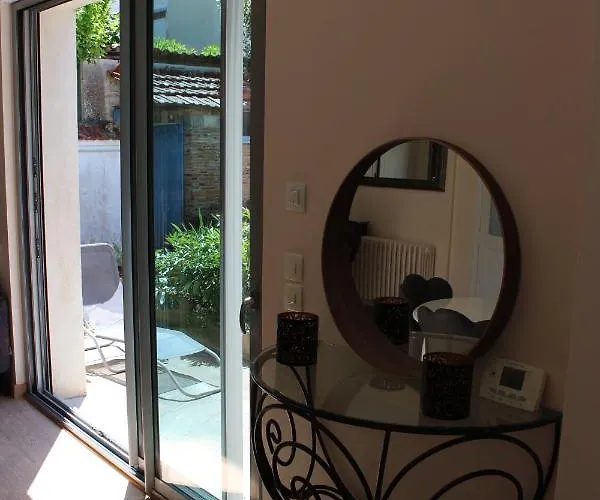 Charmante Maison De Avec Jardin Quartier Prebendes *