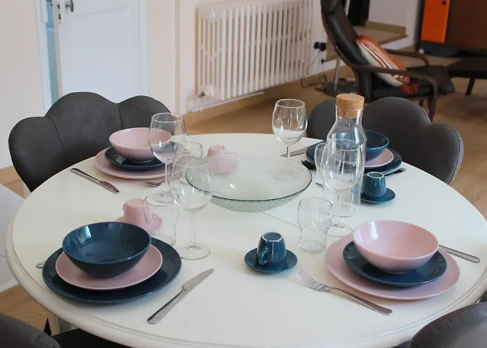 Charmante Maison De Avec Jardin Quartier Prebendes *