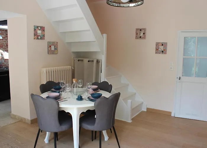 شقة Charmante Maison De Avec Jardin Quartier Prebendes