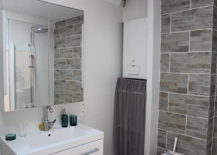 Charmante Maison De Avec Jardin Quartier Prebendes * تور